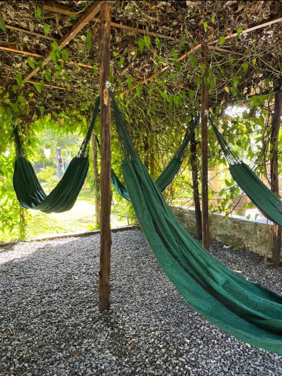 Chacara Completa Com Piscina ,2 Quartos, 20 Pessoas Itariri Экстерьер фото