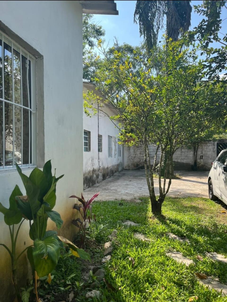 Chacara Completa Com Piscina ,2 Quartos, 20 Pessoas Itariri Экстерьер фото