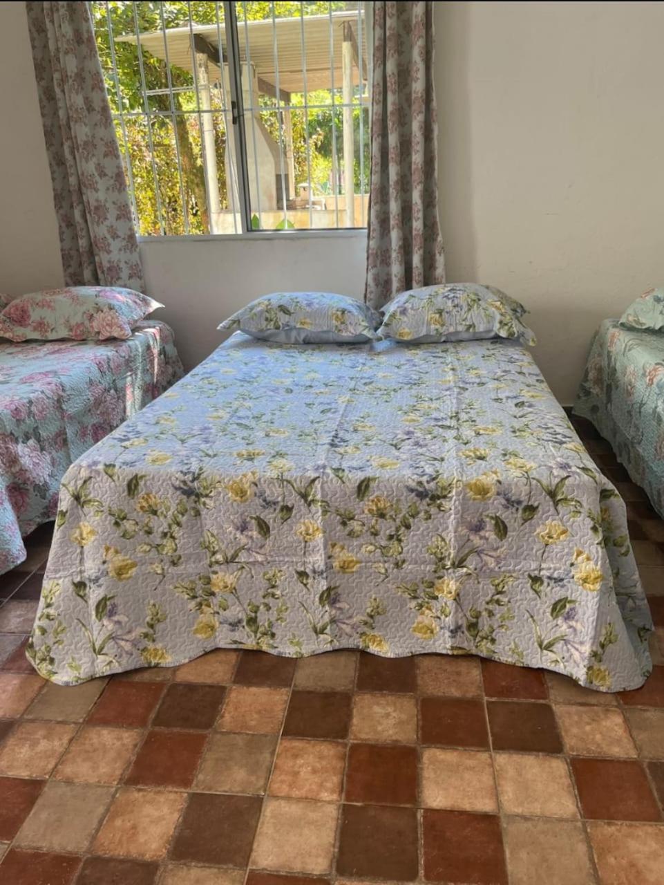 Chacara Completa Com Piscina ,2 Quartos, 20 Pessoas Itariri Экстерьер фото